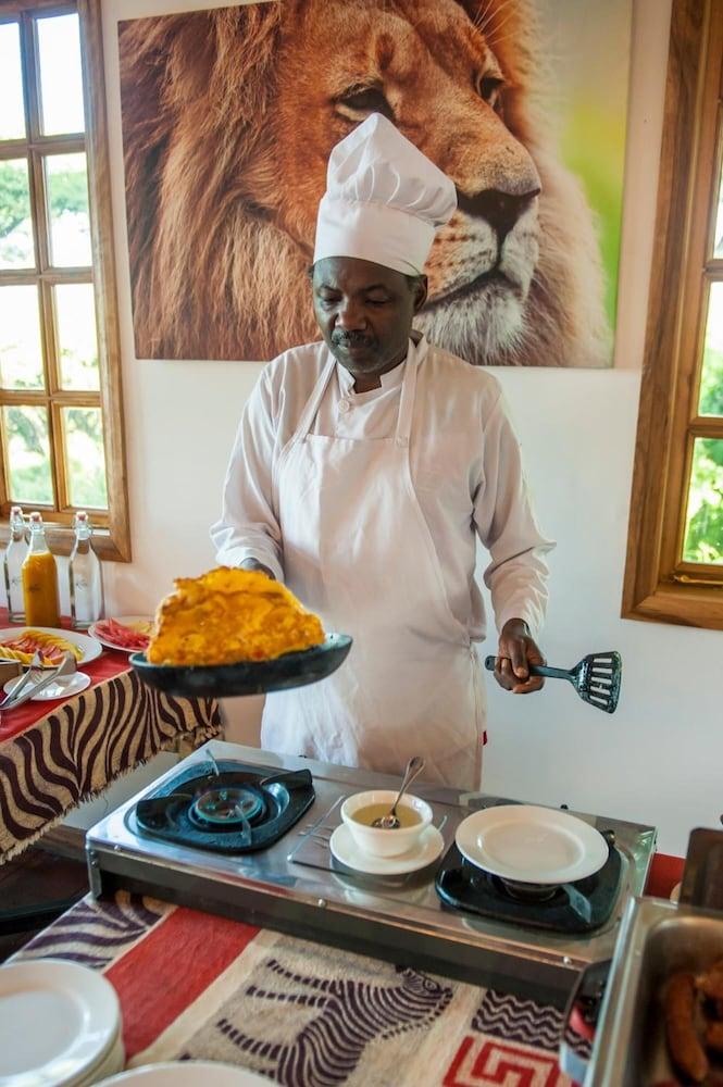 Karibu Camps And Lodges Lions Paw Ngorongoro 卡拉图 外观 照片