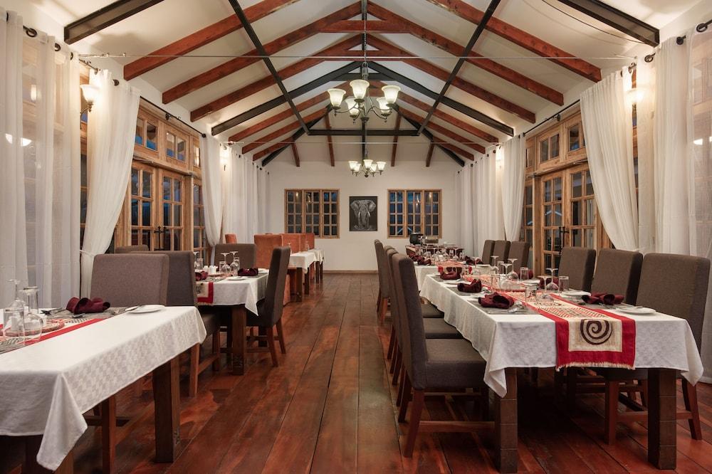 Karibu Camps And Lodges Lions Paw Ngorongoro 卡拉图 外观 照片