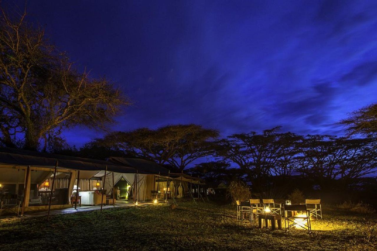 Karibu Camps And Lodges Lions Paw Ngorongoro 卡拉图 外观 照片