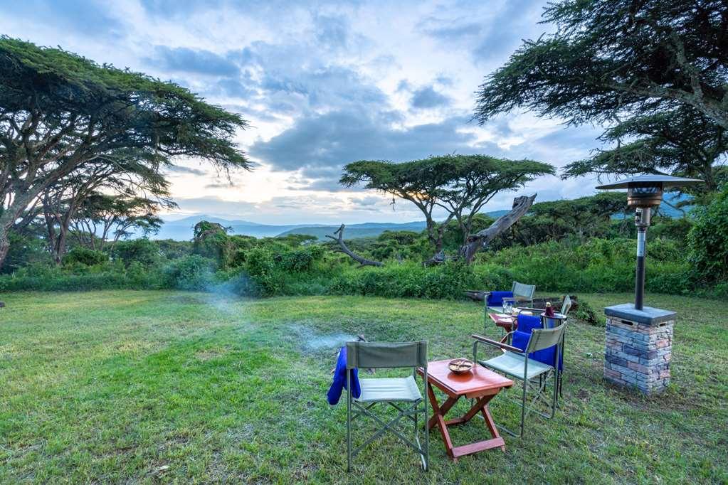 Karibu Camps And Lodges Lions Paw Ngorongoro 卡拉图 外观 照片
