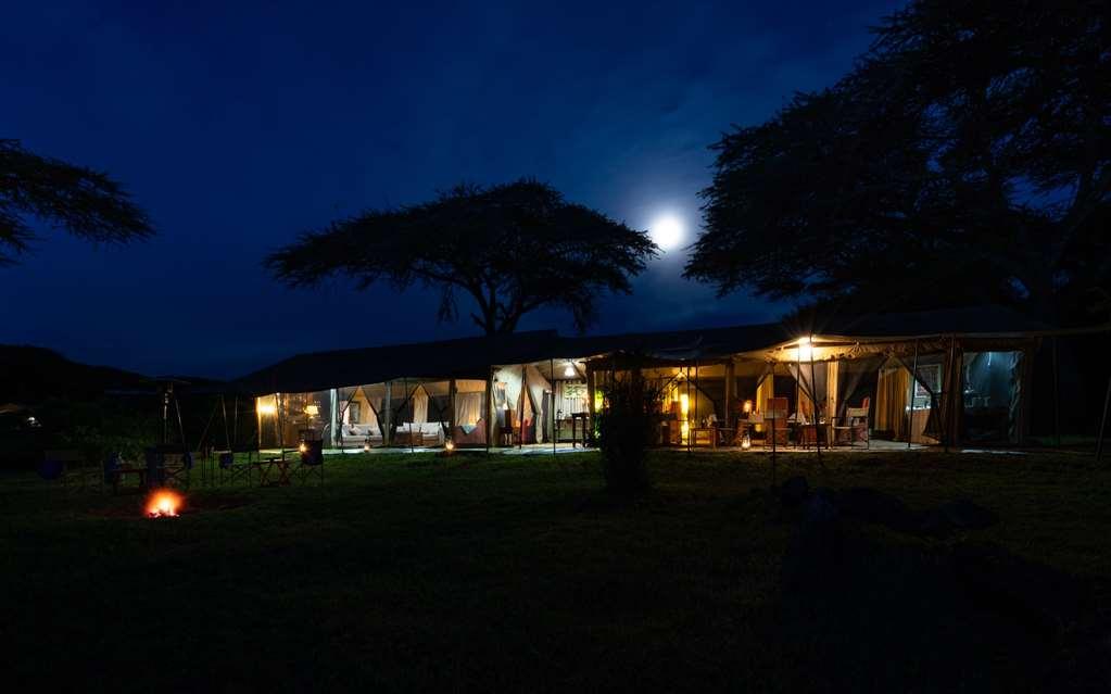 Karibu Camps And Lodges Lions Paw Ngorongoro 卡拉图 外观 照片